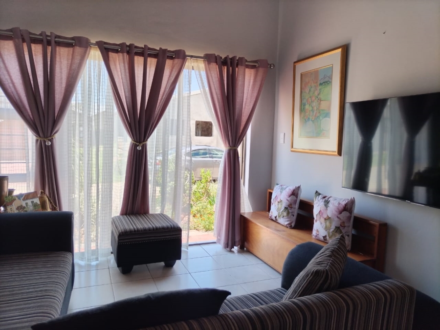 2 Bedroom Property for Sale in Waterval East North West